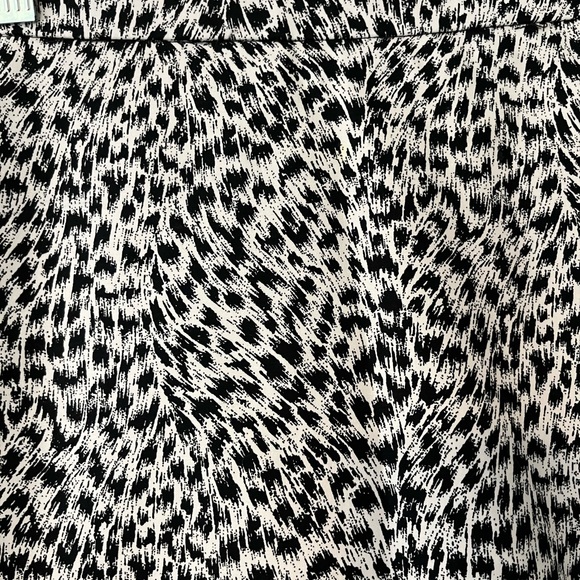 Host Pick!!! Michael Kors snow leopard skirt - Picture 3 of 5